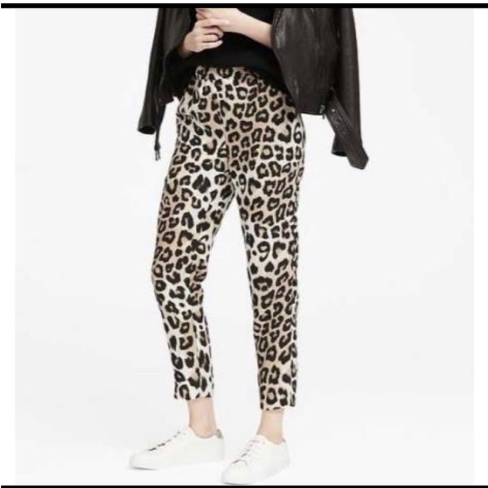 Banana Republic Hayden Leopard Print Pull on Pants - Size Medium